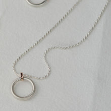 Kép betöltése a galériamegjelenítőbe: ORIGO Nyaklánc