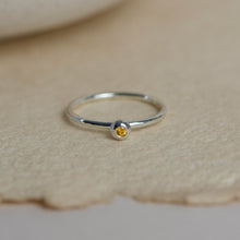 Kép betöltése a galériamegjelenítőbe: ORIGO gyűrű sárga drágakővel