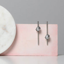 Kép betöltése a galériamegjelenítőbe: ENTRÉE Bold Pearl fülbevaló