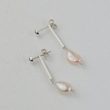 Kép betöltése a galériamegjelenítőbe: Lumina Baroque Chic Fülbevaló