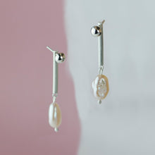 Kép betöltése a galériamegjelenítőbe: Lumina Baroque Chic Fülbevaló