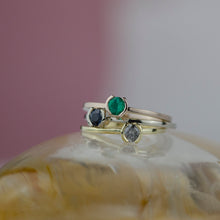 Kép betöltése a galériamegjelenítőbe: Vespera - Kék zafír fehér arany gyűrű