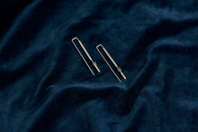 Kép betöltése a galériamegjelenítőbe: Voice - H Fülbevaló