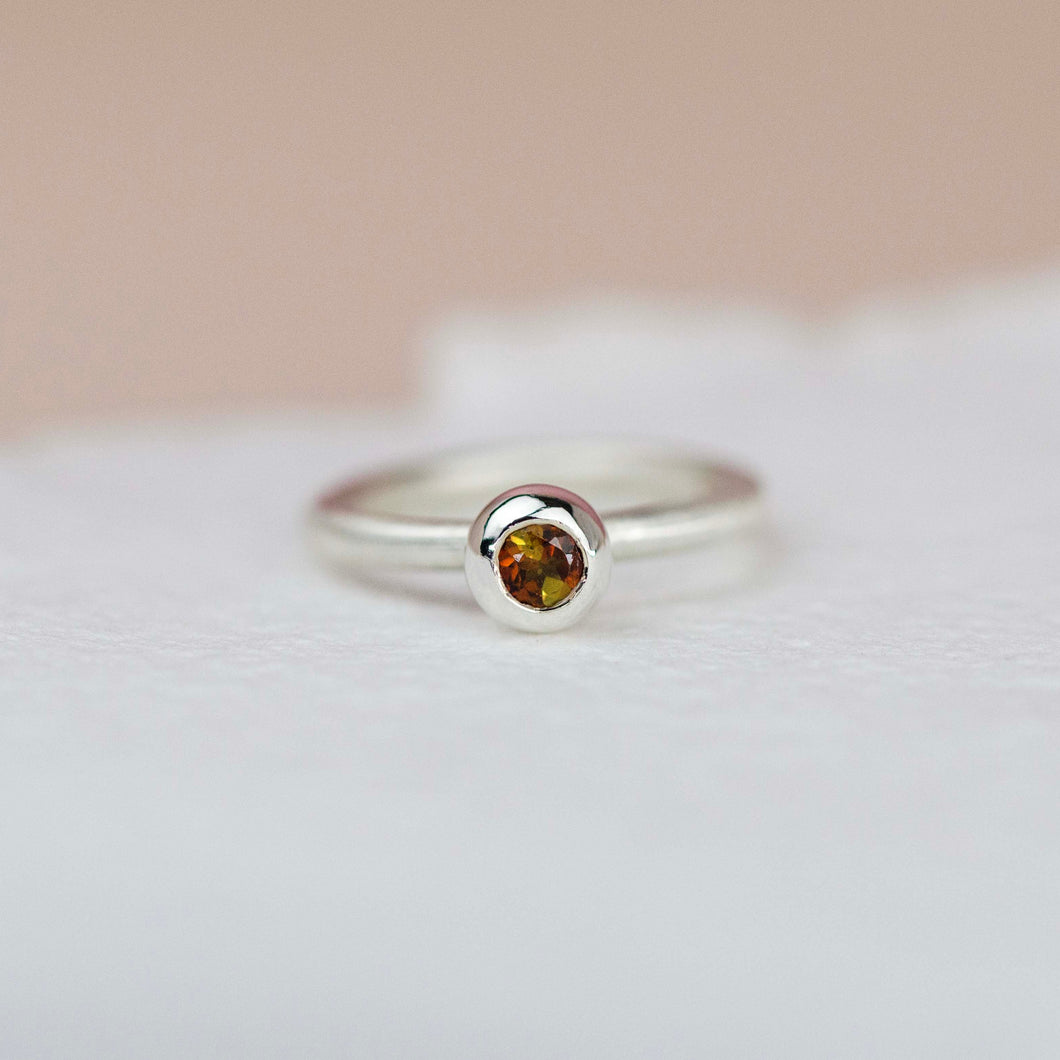 ORIGO M ezüst gyűrű turmalinnal - 48 méret