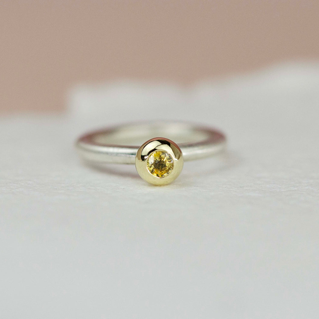 ORIGO M gyűrű sárgaarany foglalat sárga zafír - 51 méret