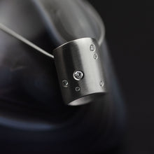 Kép betöltése a galériamegjelenítőbe: STELLAR - Vízöntő gyémánt nyaklánc
