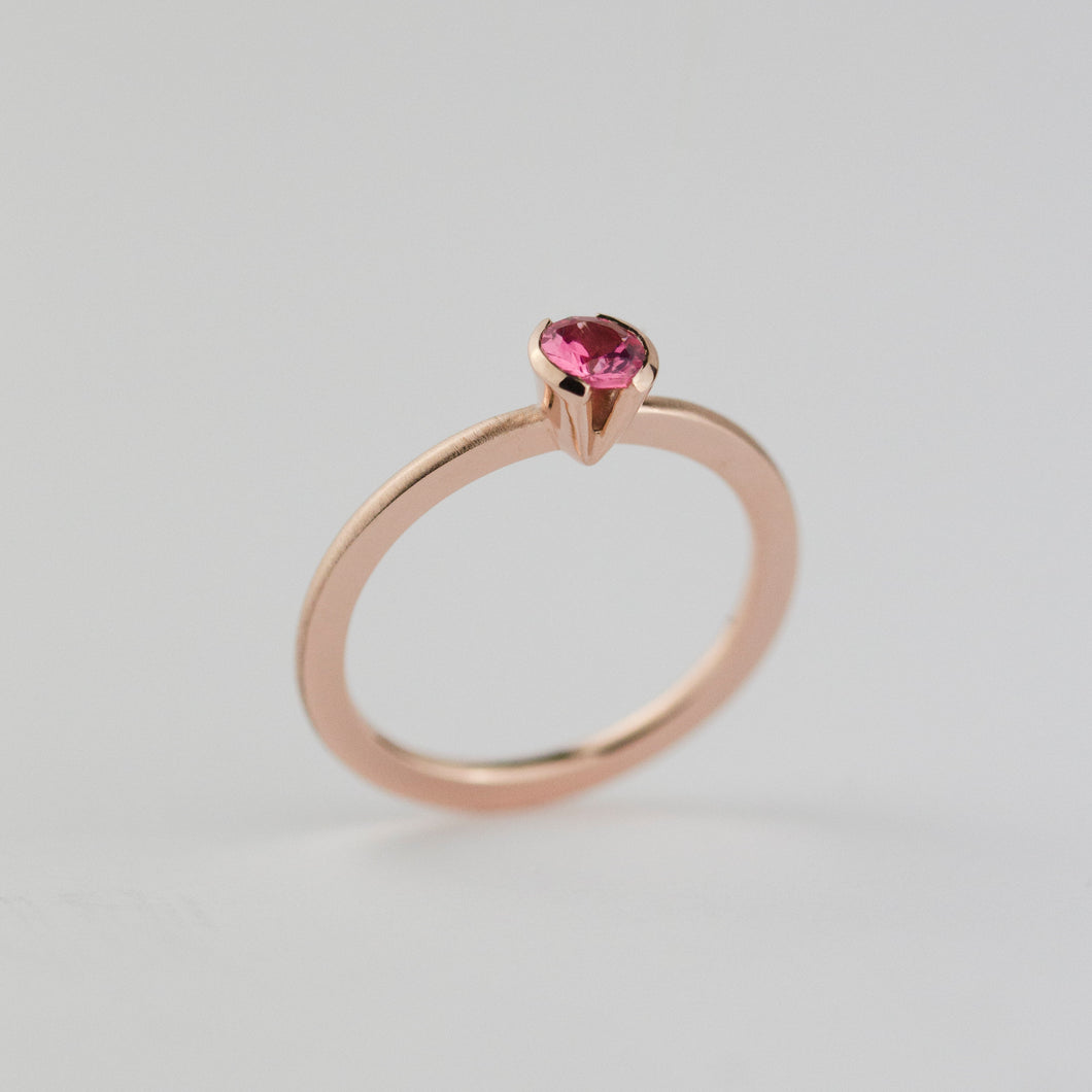 Vespera - Rózsaszín spinell rozéarany gyűrű